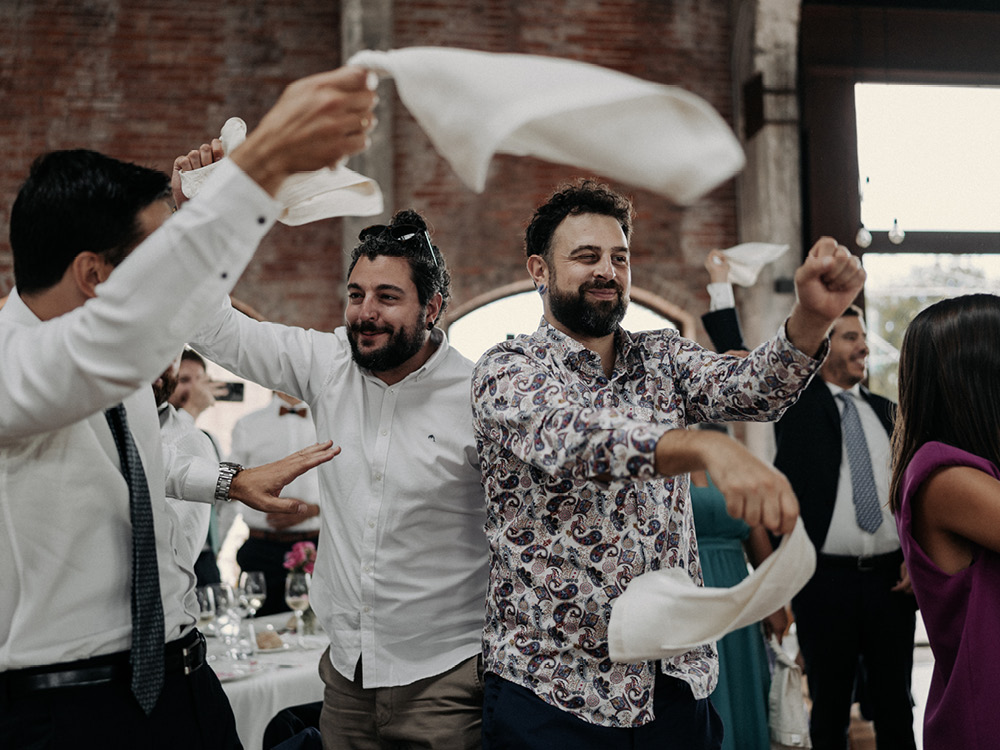 Irene y Adolfo - Boda industrial boda pontevedra galicia a fiestra wedding planner estilo industrial 126 - Irene y Adolfo - Boda industrial